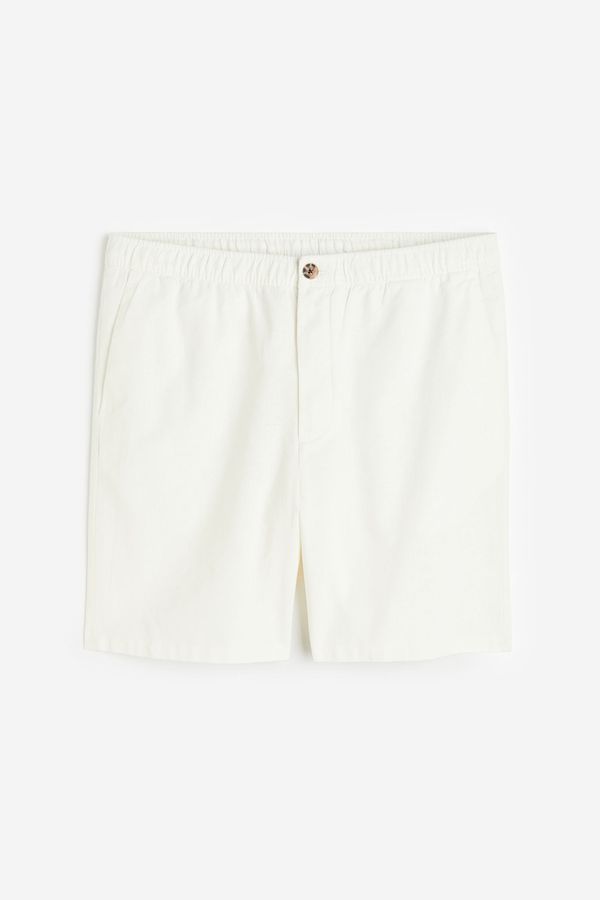Pantalón corto en mezcla de lino Regular Fit