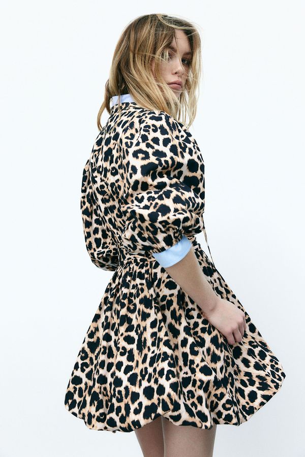 Vestido con bajo burbuja