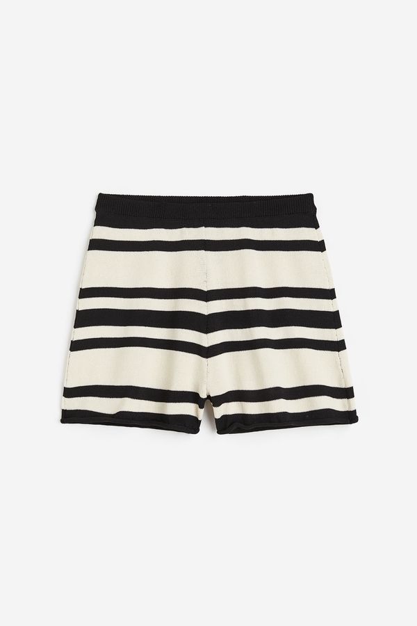 Pantalón corto en punto fino