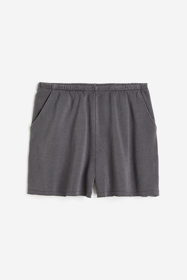 Pantalón corto en sudadera