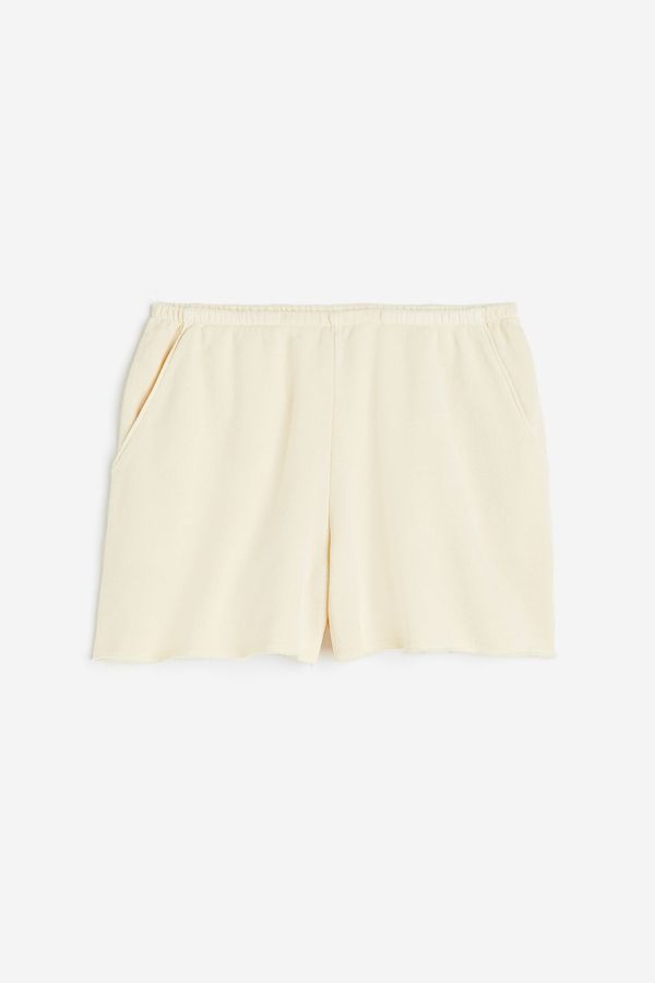 Pantalón corto en sudadera