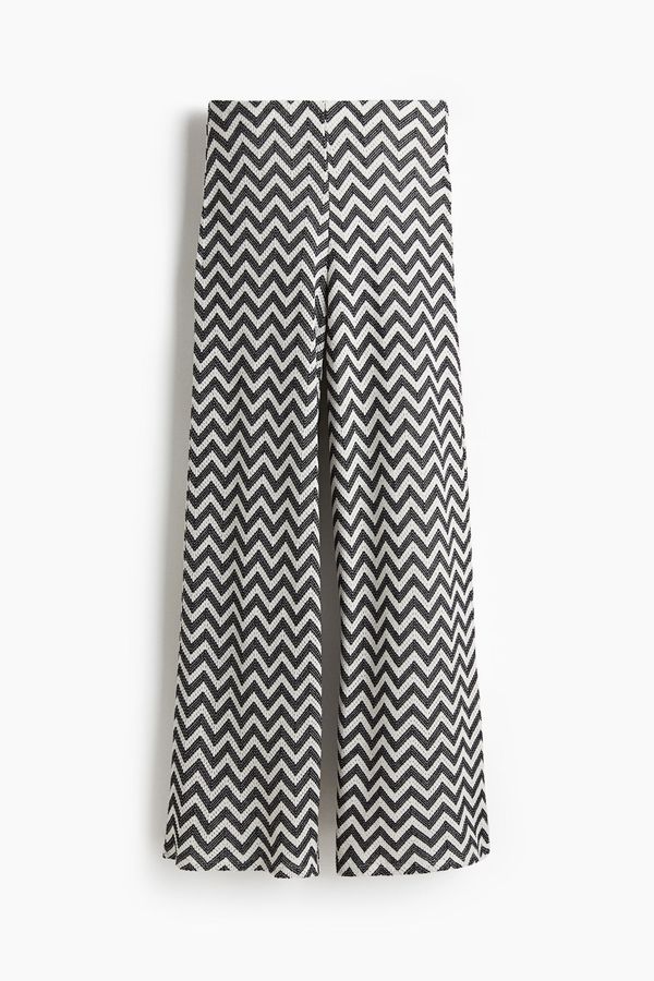 Pantalón amplio en punto jacquard