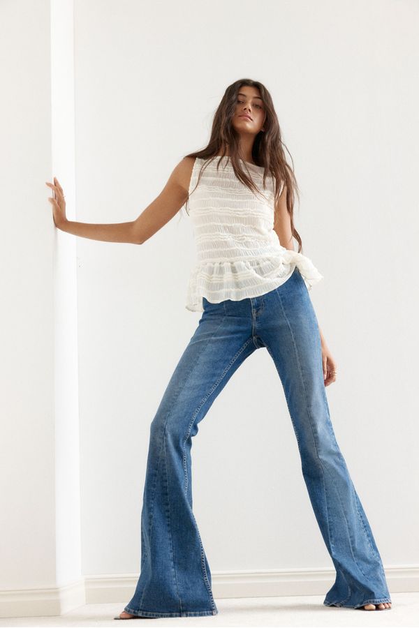 Flared High Jeans